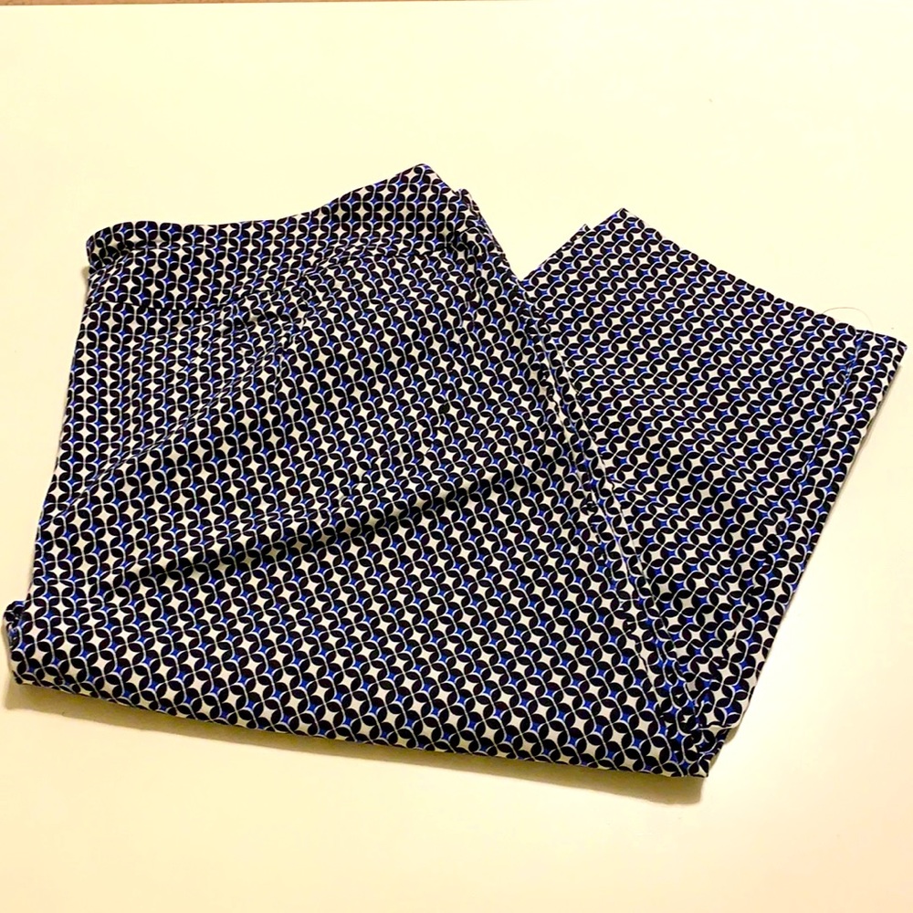 Molly & Isadora 24W Patterned Capris
